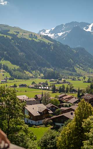 Paar auf Balkon